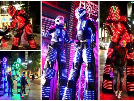 Spectaculaire Cyber Led Robots Steltenlopers met LED-verlichting voor een futuristisch woweffect op uw evenement!